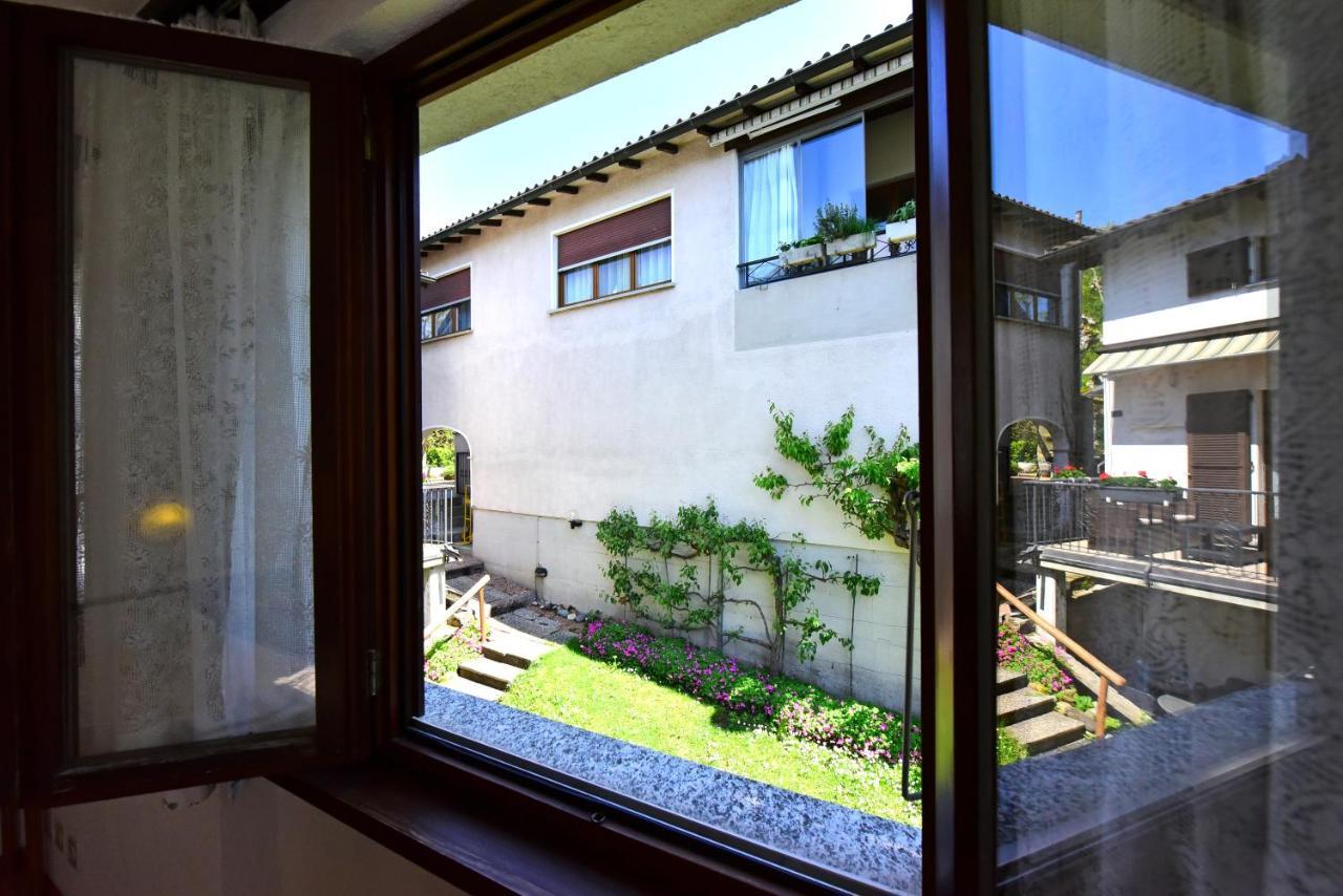 Hotel Pensione Serena Purasca Exterior photo